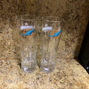 Miami dolphin x heineken beer pint glasses x2